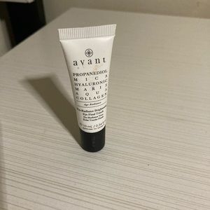 Brightening eye final touch